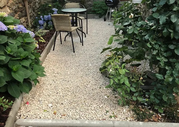 Hébergement de vacances Au Rythme De Plume Et Louna Molompize